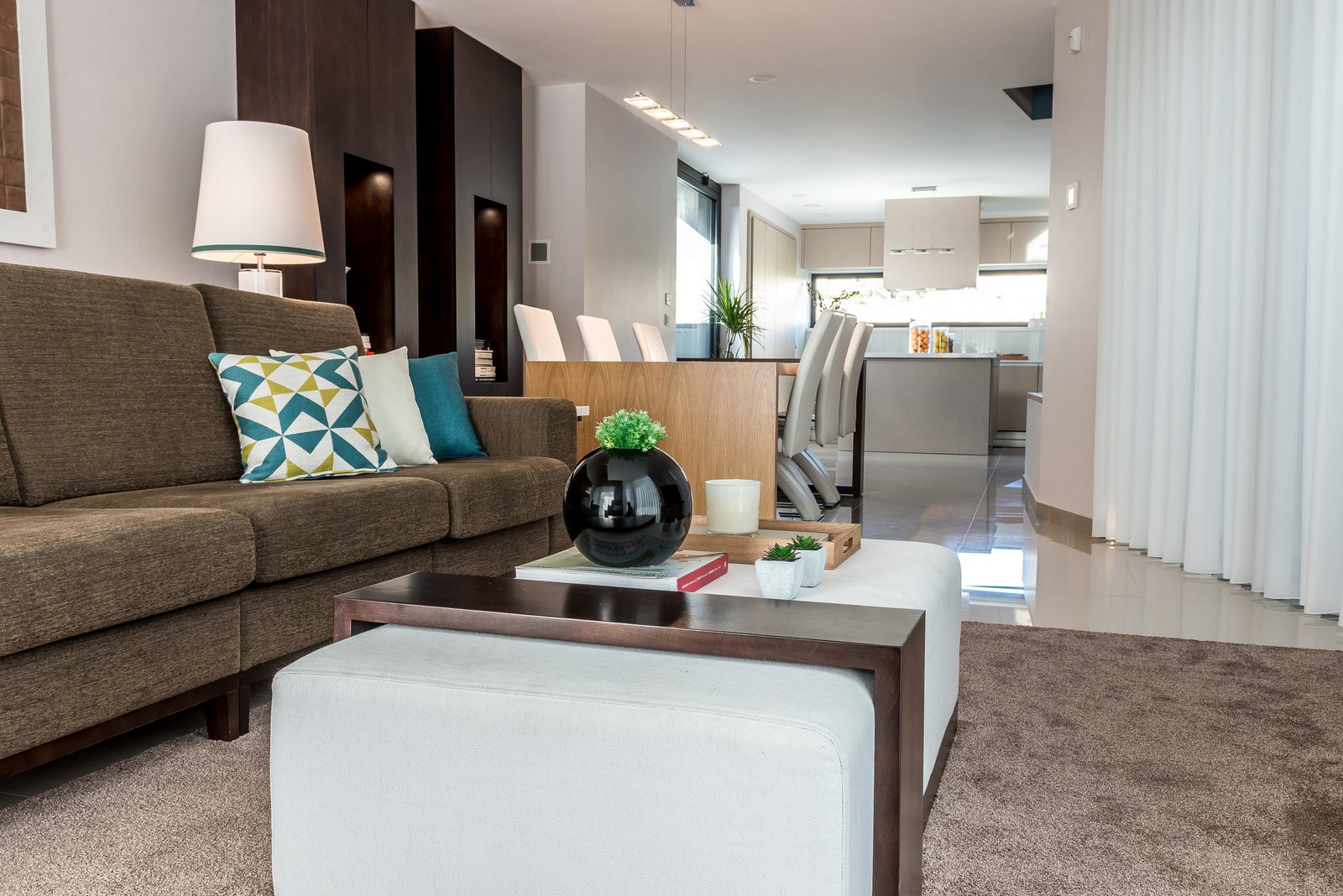 Ângela Pinheiro - Decoração de Interiores - Home Design - Combinar a cozinha com a sala de estar
