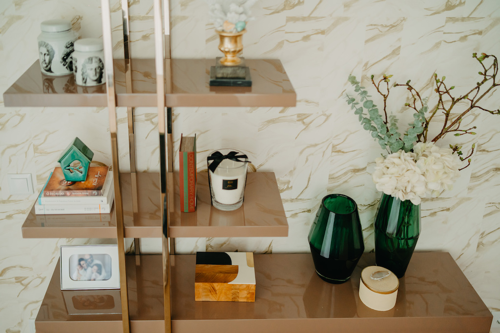 monte um escritório em casa personalizado e inspirador by Ângela Pinheiro Decoração de Interiores